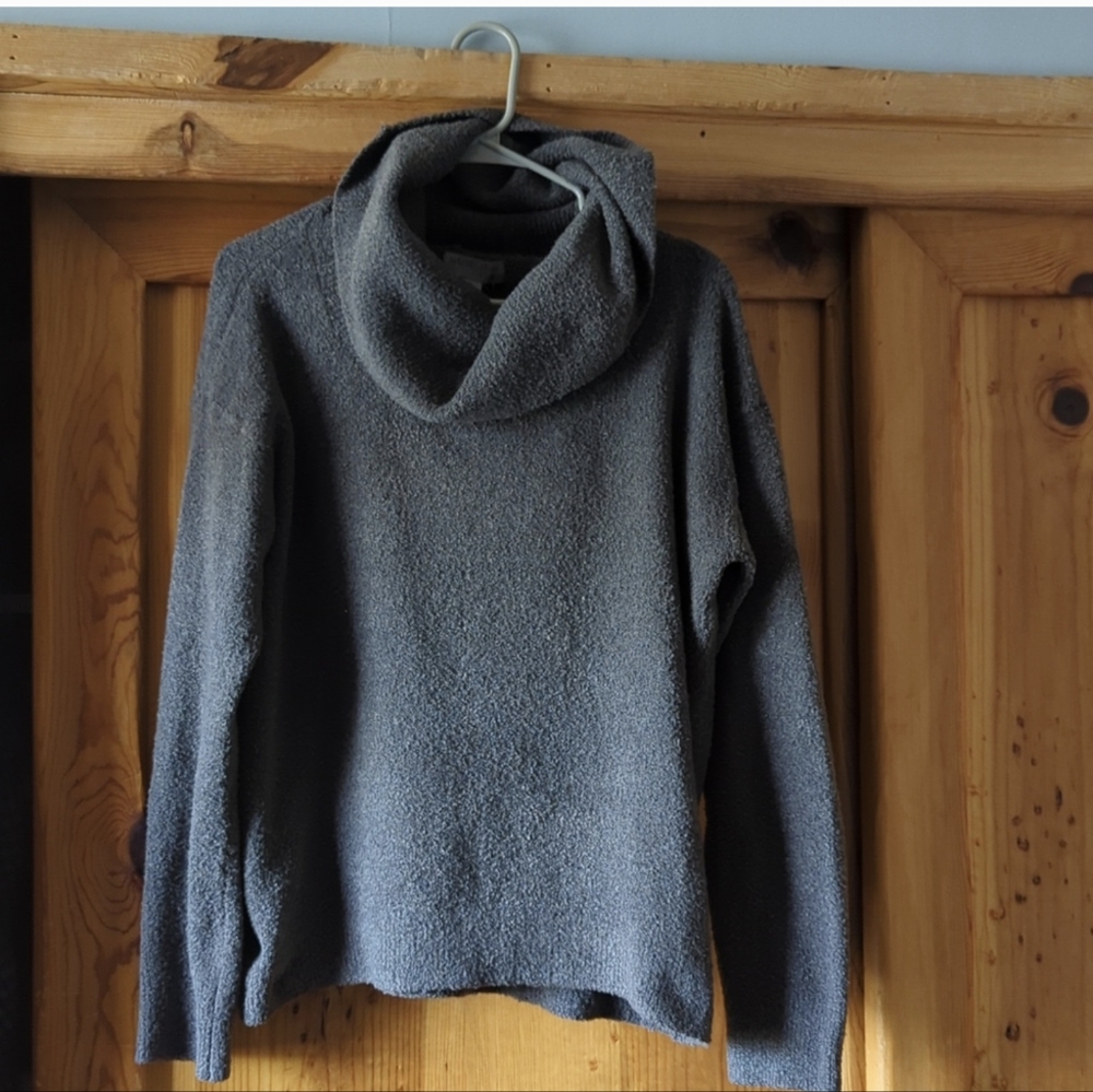 Barefoot dreams cowl neck pullover